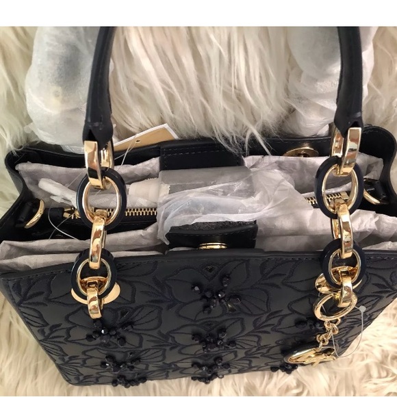 ⛔️SOLD⛔️Authentic Michael Kors Leather floral satc - Picture 7 of 8